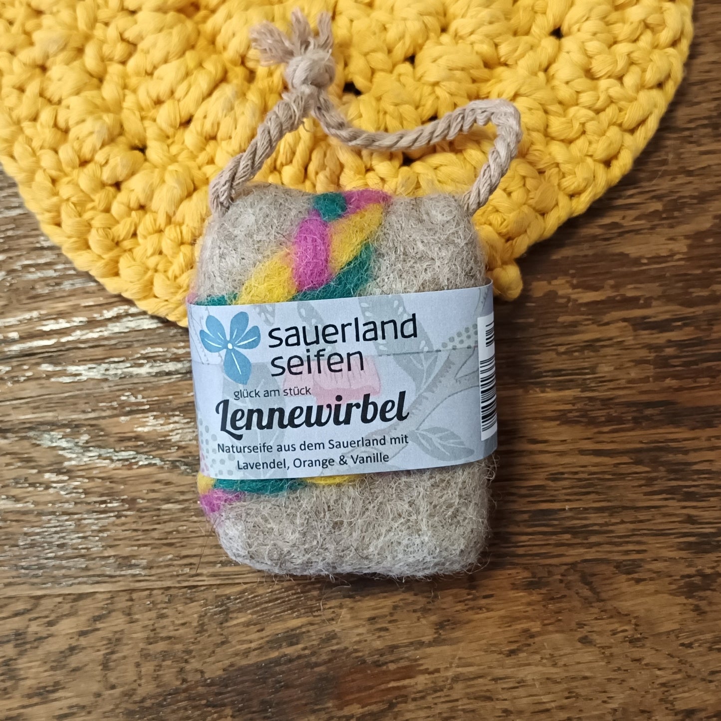 Filzseife Lennewirbel mit Seil
