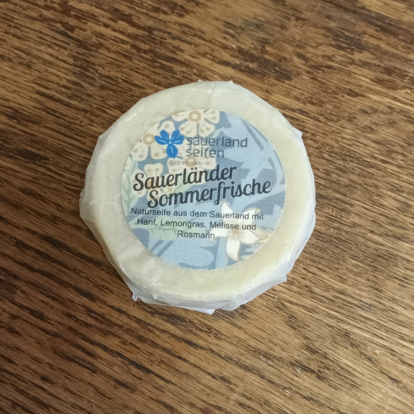 Sauerländer Sommerfrische - Hanfseife mit Lemongras, Melisse und Rosmarin